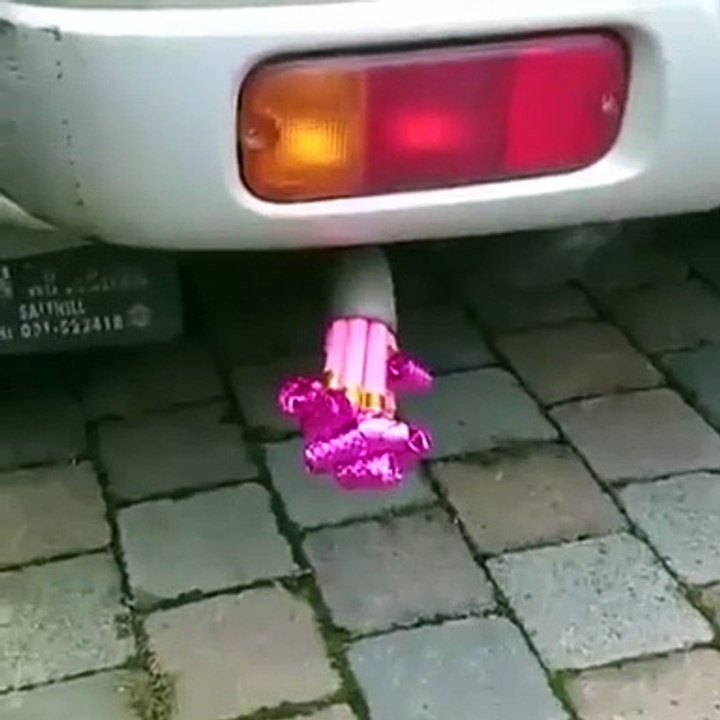 فيديو طريف ... ماذا يمكن للملل أن يفعل بك
