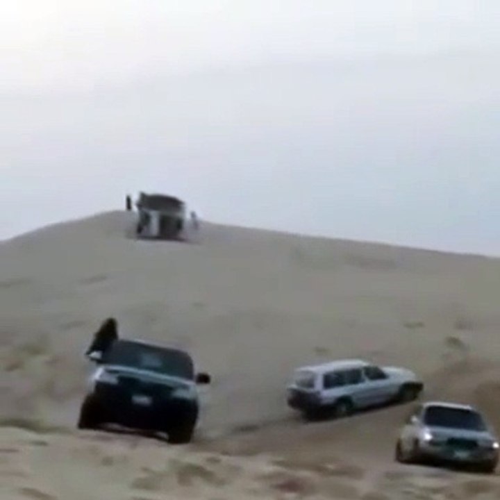 شاهد ماذا حدث لشاب وفتاة يمارسان التطعيس