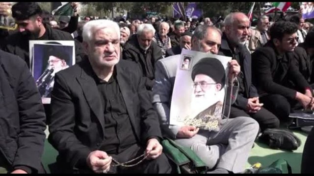 Teheran, preghiera del venerdì e proteste contro attacchi Israele-Usa