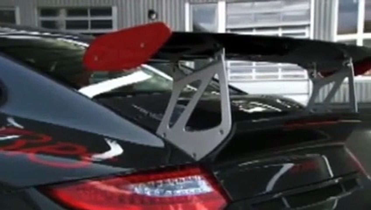 إستمتع بتجربة سيارة Porsche 911 GT3 RS