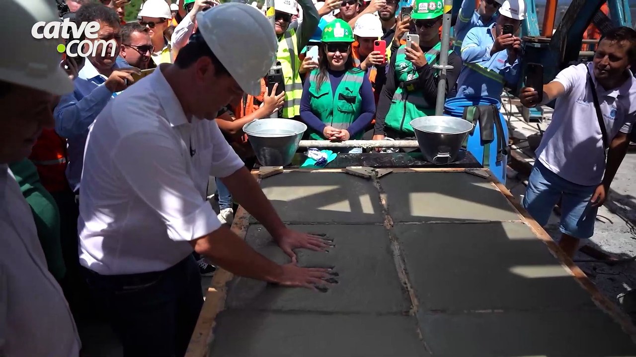 "Beijo da ponte" liga Matinhos e Guaratuba pela primeira vez por terra