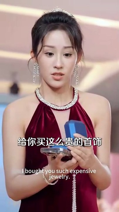 At the wedding, slapped and humiliated, her wealth revealed. All knelt in shock [Full Movie] [New Drama]