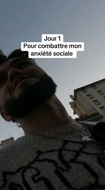On dirais pas mais c’était super dur d’interviewer un inconnu