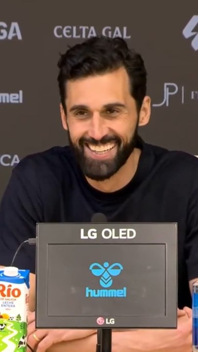 No le gustó nada la pregunta: así respondió Arbeloa en rueda de prensa a un periodista