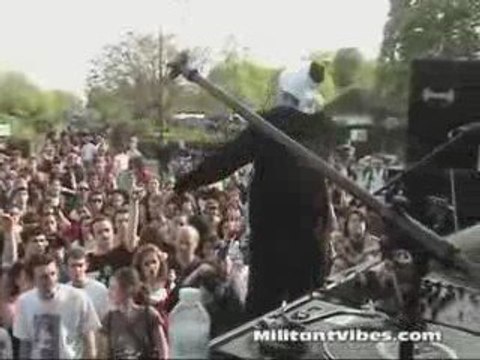 Keny Arkana & Kalash contre la rétention