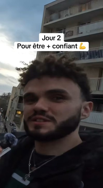 Je me force à poser des questions aux inconnus pour être de + en + confiant 💪