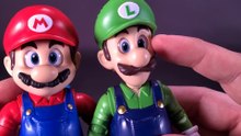 Jakks Pacific The Super Mario Galaxy Movie Luigi Figure Review