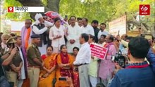 मिर्जापुर में 6 घंटे तक धरने पर बैठीं विधायक पल्लवी पटेल, कहा- सत्ता में बैठे लोग कर रहे बदनाम