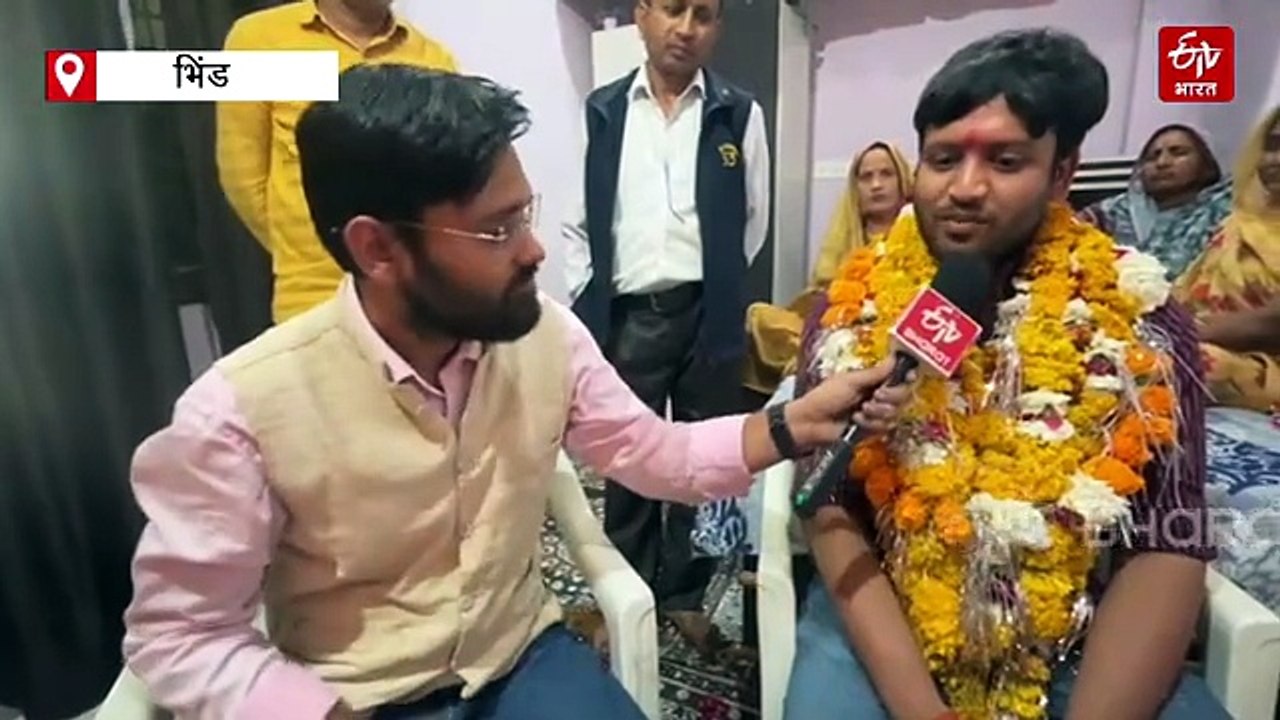 चंबल का बेटा UPSC में सेलेक्ट, दीपक बघेल ने हासिल की 602वीं रैंक, दादी का सपना हुआ सच