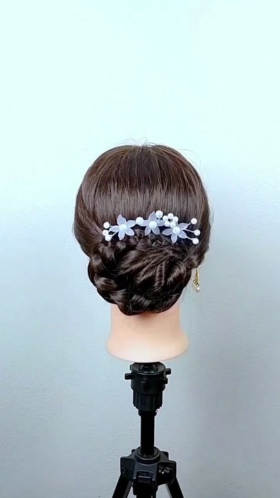 Quick & Elegant Hair Style Tutorial | Simple Hair Look for Girls