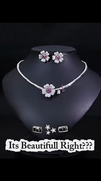 💛 Elegant Flower Necklace & Earrings Set – Perfect Wedding Jewelry
