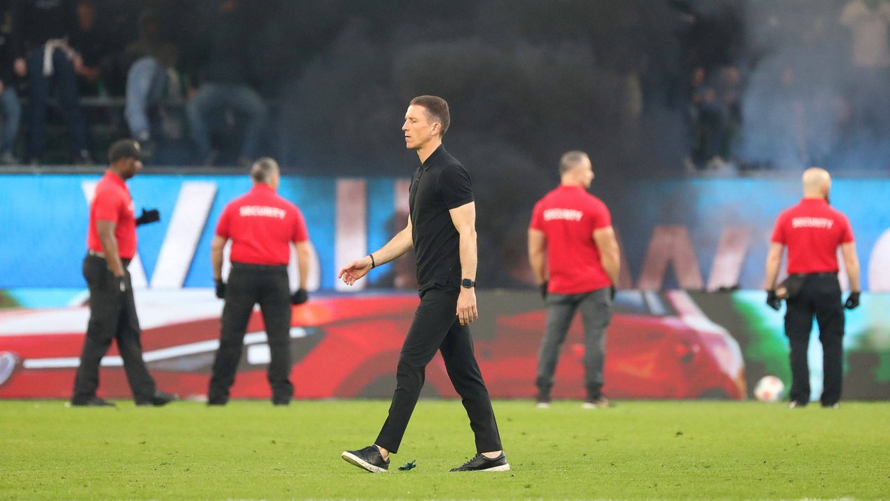 Bauer verurteilt Ausschreitungen: 'Gewisse Dinge gehören sich nicht'