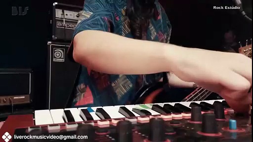 Far from Alaska - Bear - Ao vivo @ Rock Estúdio