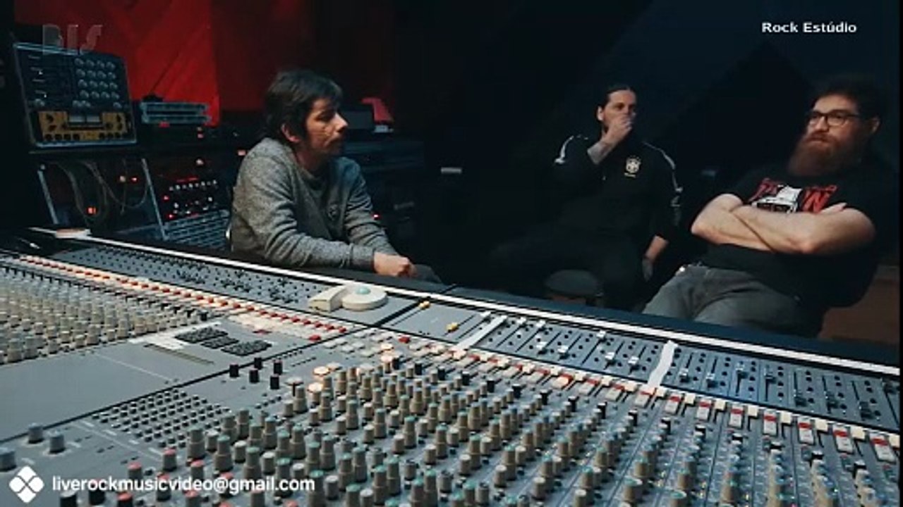 Far from Alaska - Politiks - Ao vivo @ Rock Estúdio