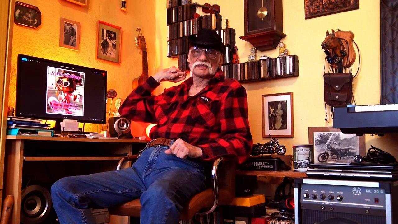 7827   Samstag Auftakt Friedenspräsident