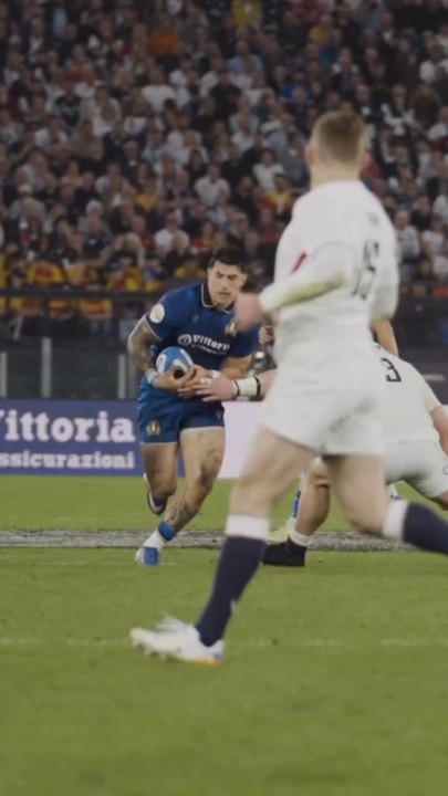 Énorme exploit dans le Tournoi des Six Nations ! 🇮🇹🔥L’Italie a créé la sensation en battant l’Angleterre 23-18 à Rome, une première historique face au XV de la Rose.