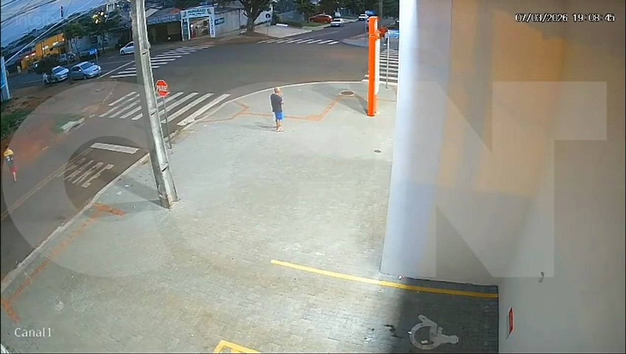 Por outro ângulo: veja acidente que deixou idoso ferido no Floresta