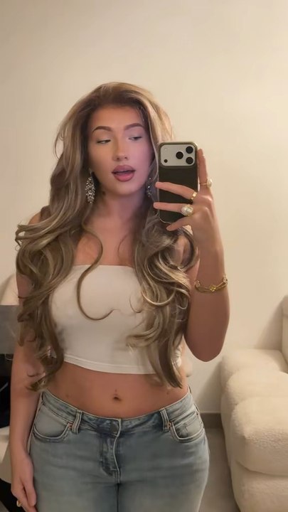 elle s'fait son BBL vers Ankara