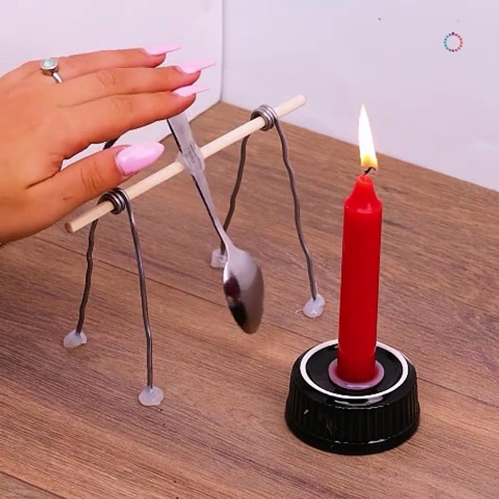 Automatic candle extinguisher with a spoon! 🕯️