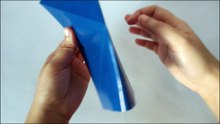 This Paper Origami Toy Spins Like Magic! 🔵