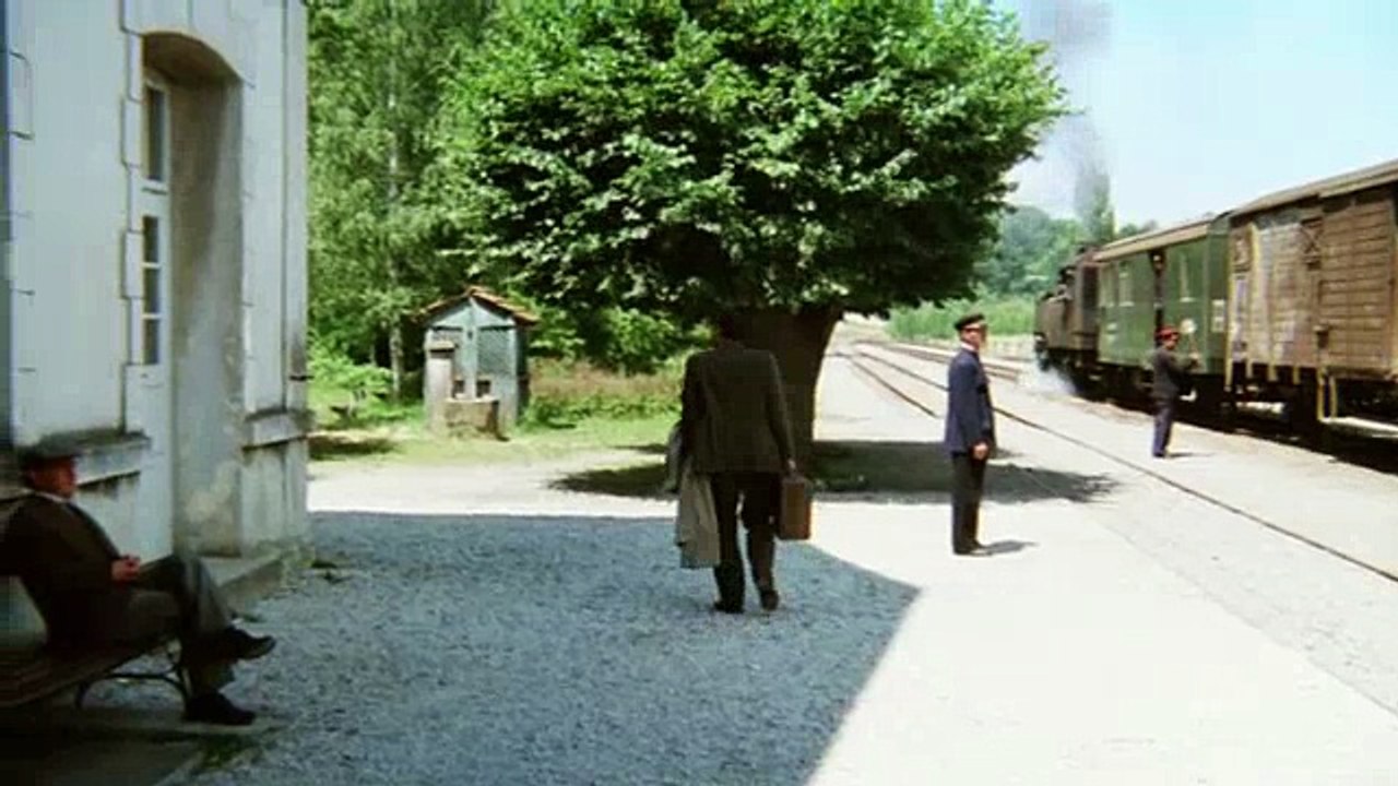 Vecernja zvona (1986) / Domaci film , serija 3. DEO