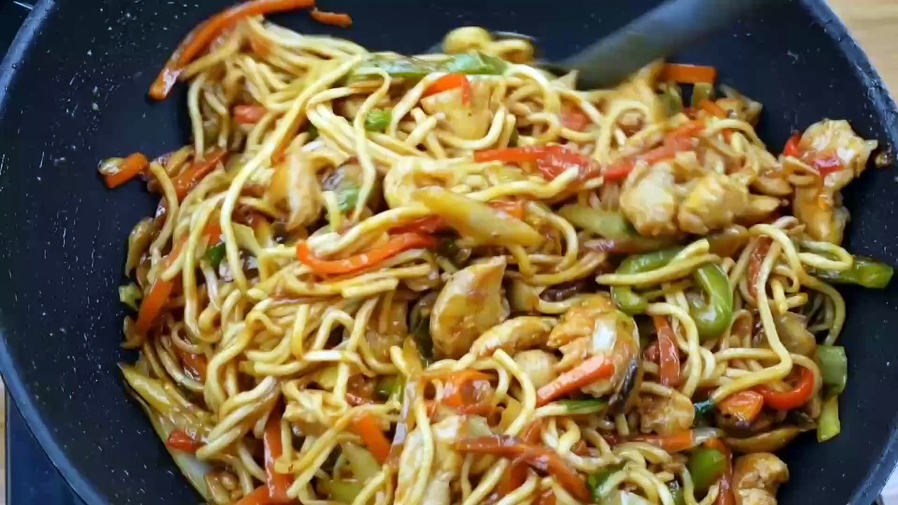 Chicken Chow Mein Restaurant Style,Quick And Easy Recipe_1080p