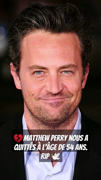 💔 Matthew Perry, alias Chandler dans Friends, nous a quittés à l'âge de 54 ans. RIP #MatthewPerry 🕊️