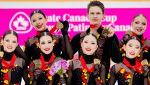 Victory Ceremony - 2026 Skate Canada Cup / Coupe Patinage Canada 2026
