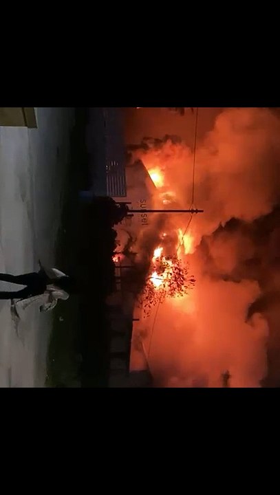 Paura alla Tonnara di Palmi, fiamme al lido Sunset durante la cena: clienti evacuati