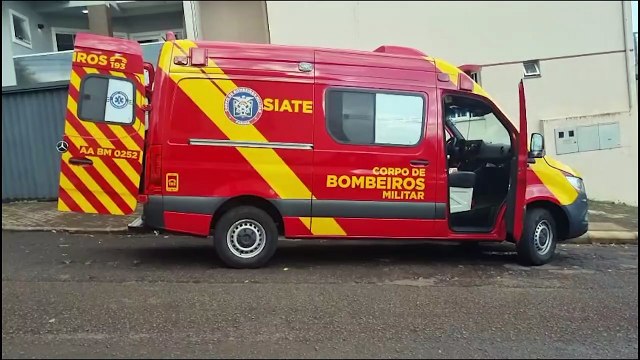 Siate de Cascavel atende venezuelano de 72 anos que saltou de prédio na Vila Tolentino