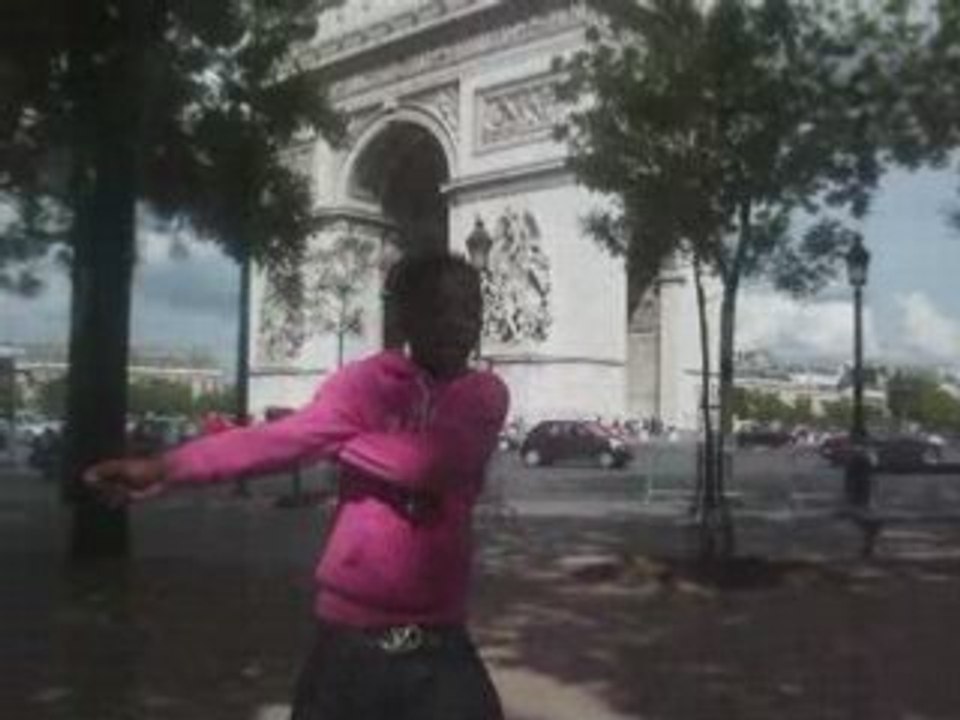 Jiade (electro addicte) by maidiotec