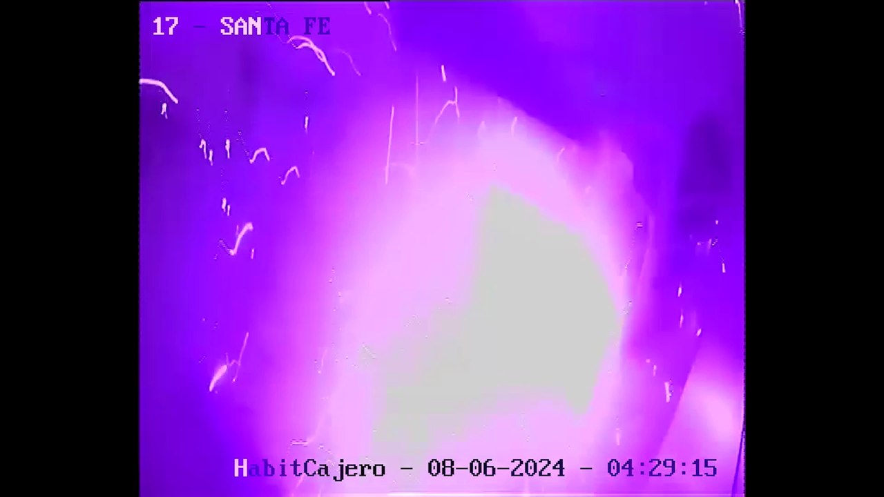 Robaban cajeros automáticos con explosivos por todo el país: en una noche se llevaron más de 140.000 euros en dos golpes