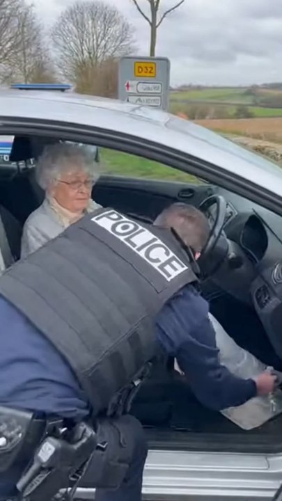 Le vase le plus suspect de France 👵🏼🤣