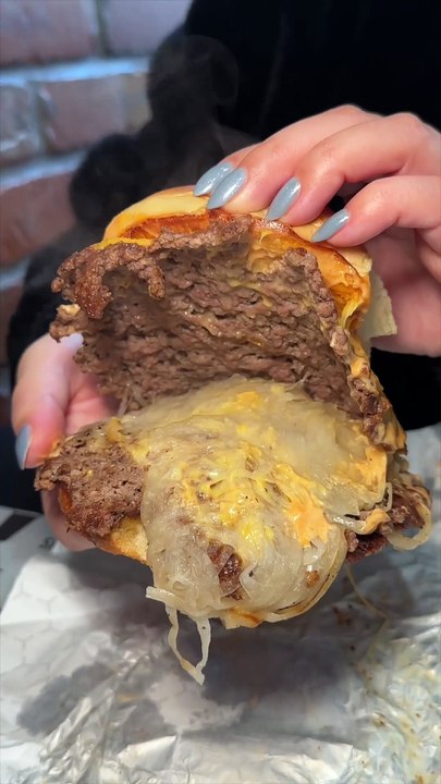 DOUBLE OKLAHOMA SMASH from Buns n Shakes New Brunswick, New Jersey!! 🍔 Who’s hungry #DEVOURPOWER