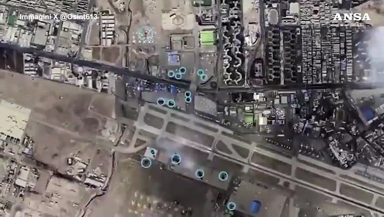Raid sull'aeroporto di Teheran, sui social le immagini degli aerei distrutti