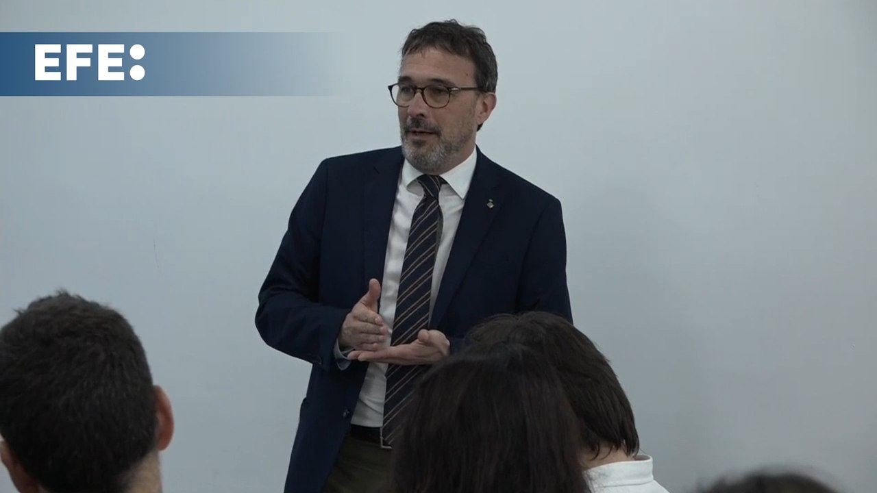 JxCat emplaza a Illa a que "rehaga" los presupuestos de 2026, que ve "caducados"