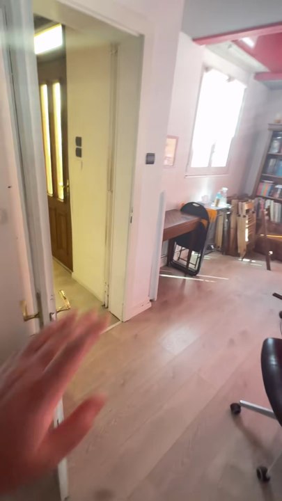 On me livre un colis très suspect