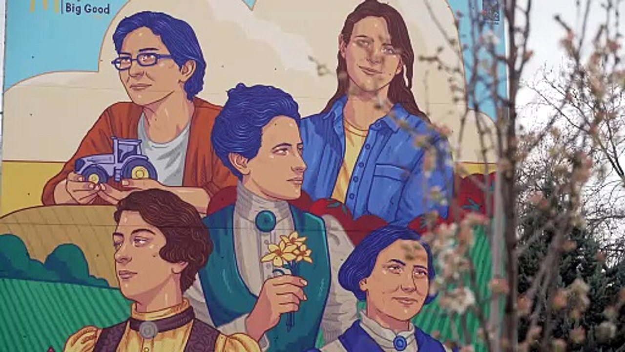 Un mural por la igualdad para reivindicar las mujeres del campo en el 8M