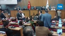 İzmir Büyükşehir Belediye Meclisi’nde ‘devir’ gerilimi… AK Parti ve CHP arasında ‘söz hakkı’ tartışması
