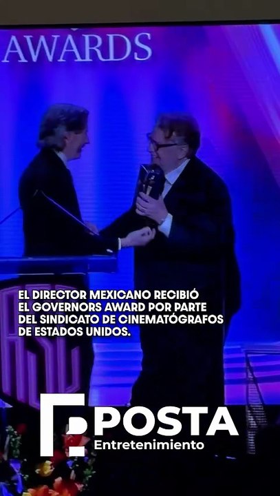 Guillermo del Toro es premiado en Los Ángeles a días del Oscar
