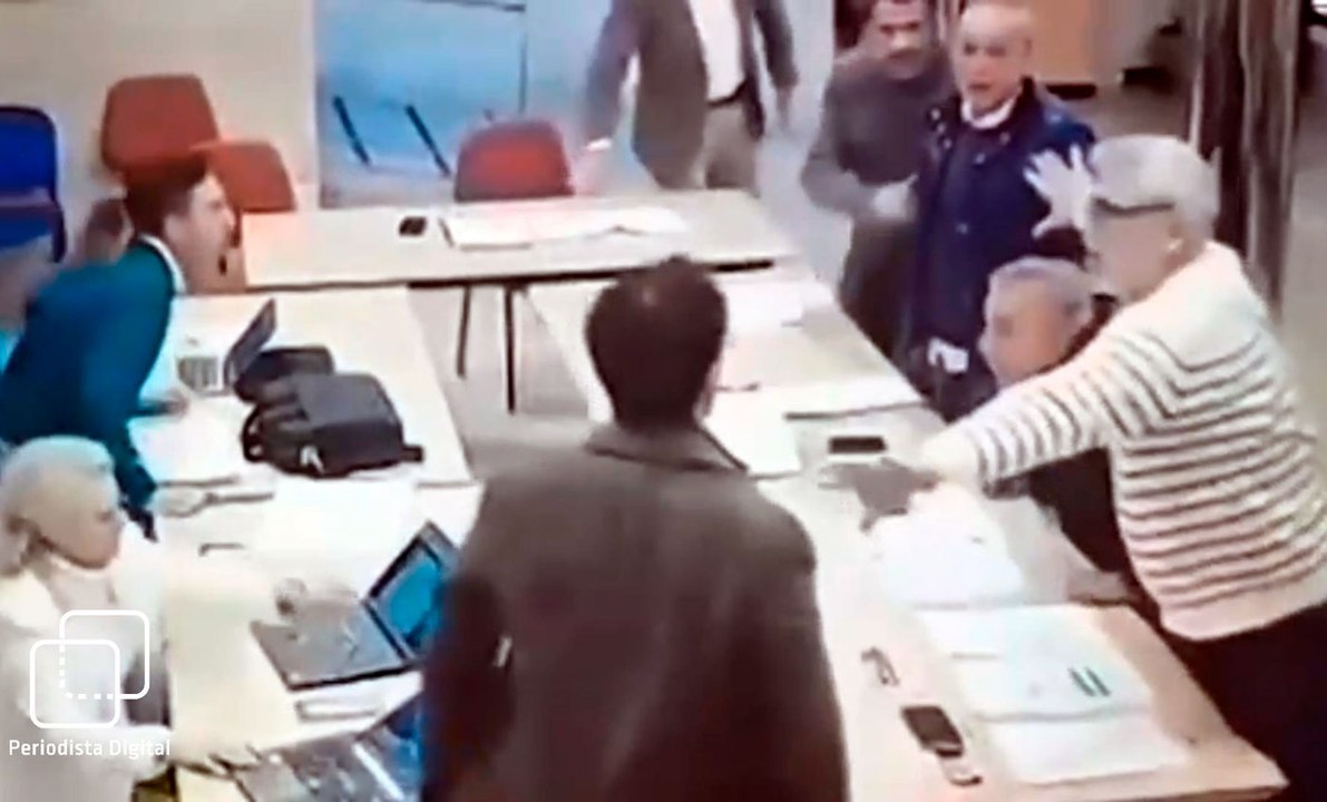 El café volador de Aranjuez: dimisión de un socialista tras lanzar un vaso a un concejal de Vox