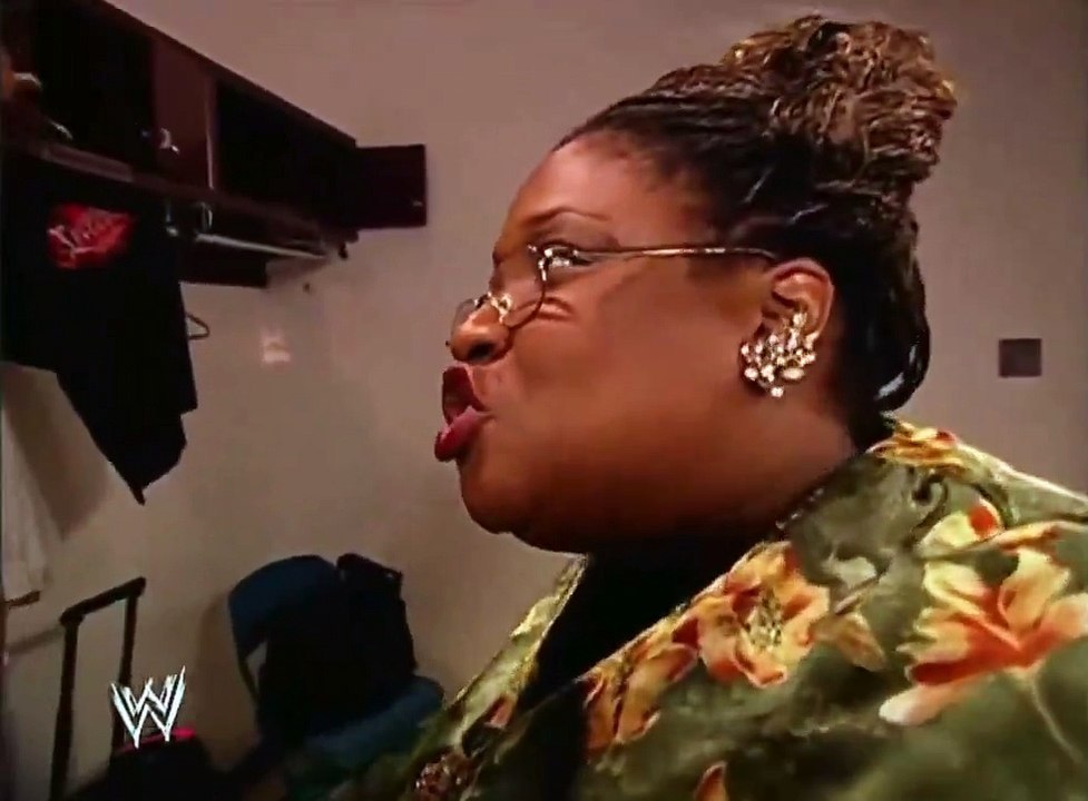 January 2nd 2006 Raw the debut of Shelton Benjamin’s kayfabe “Momma Benjamin