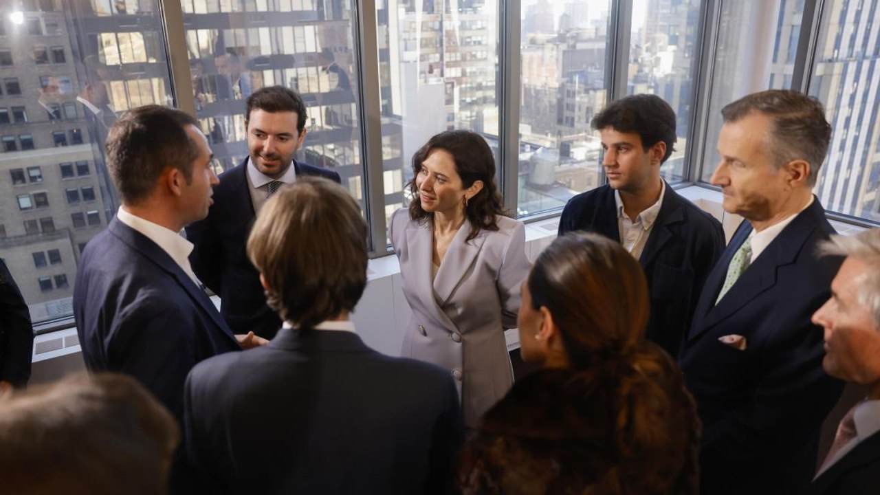 Díaz Ayuso anima en Nueva York a los empresarios norteamericanos a invertir en Madrid