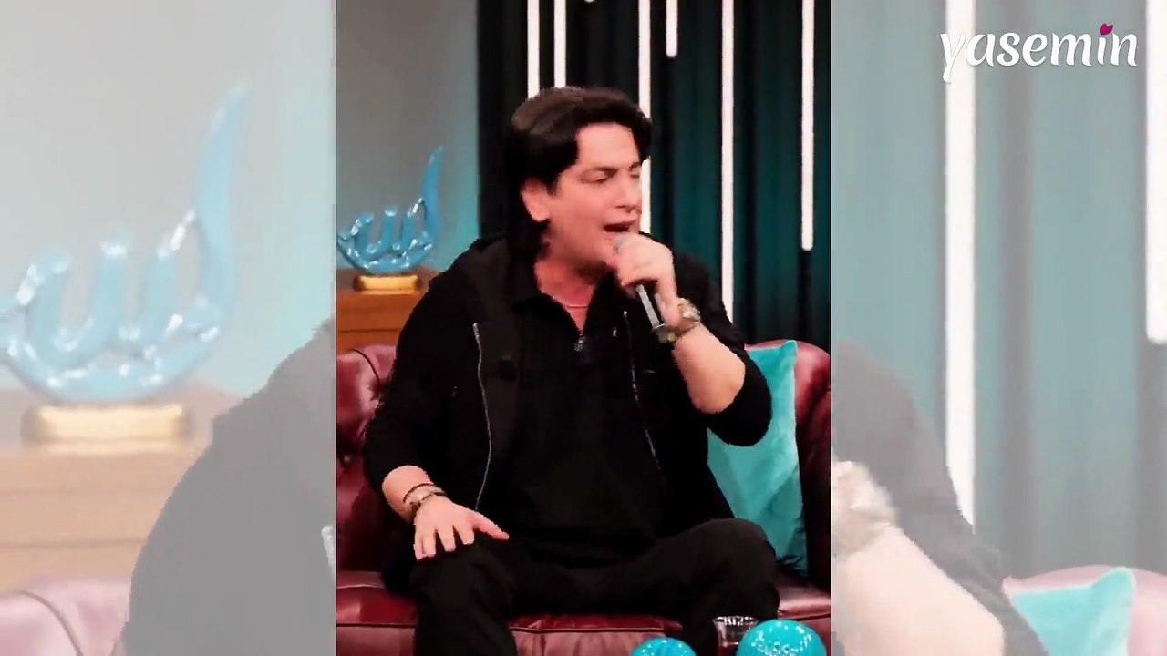 90'ların efsane ismi Murat Başaran "Kabe'de Hacılar" performansıyla mest etti!