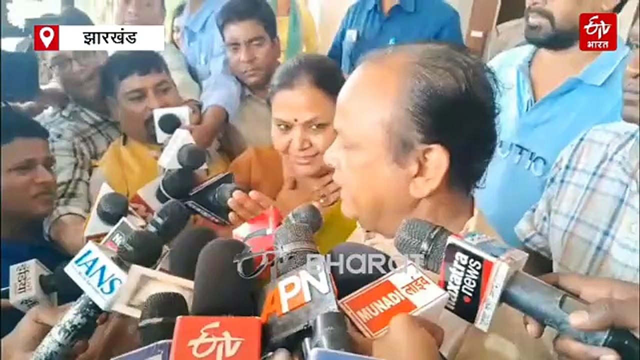 गैस सिलेंडर की किल्लत पर केंद्र सरकार पर आक्रामक हुई कांग्रेस, इरफान अंसारी ने कहा- विदेश नीति पूरी तरह चौपट