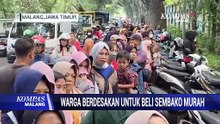 Warga di Malang Berdesakan hingga Terjatuh dan Terinjak saat Berebut Sembako Murah!