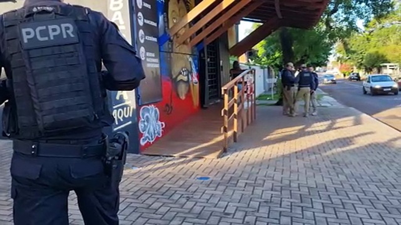 Operação do Gaeco e Denarc mira grupo suspeito de tráfico em Cascavel