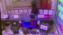 İstanbul'daki döviz bürosuna silahlı soygun girişimi ''tehdit'' çıktı!