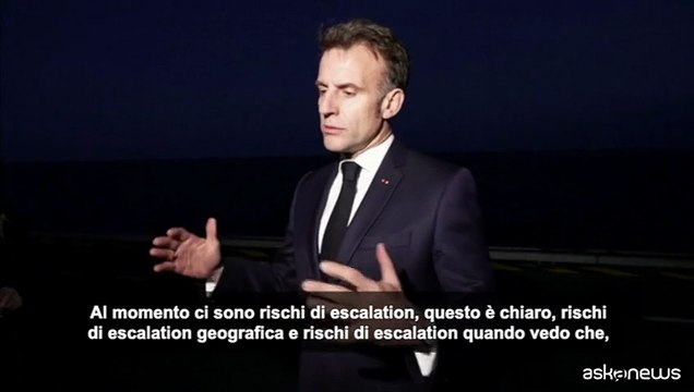 Iran, Macron dalla Charles de Gaulle: Ci sono rischi di escalation
