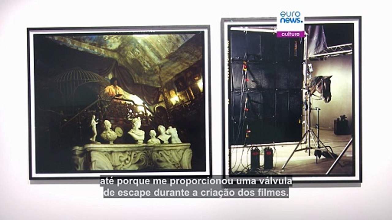 Dos filmes às fotos: exposição dá a cohecer o universo fotográfico de Yorgos Lanthimos